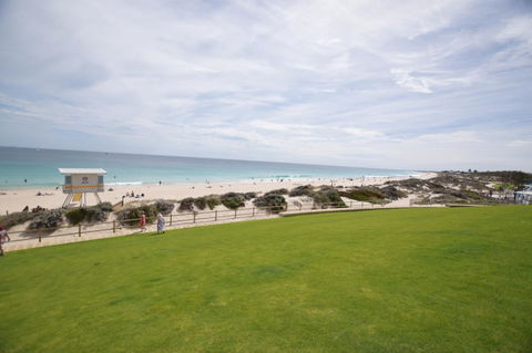 West Beach Lagoon 123 - Location & Views!!! - Accommodation Asia 19