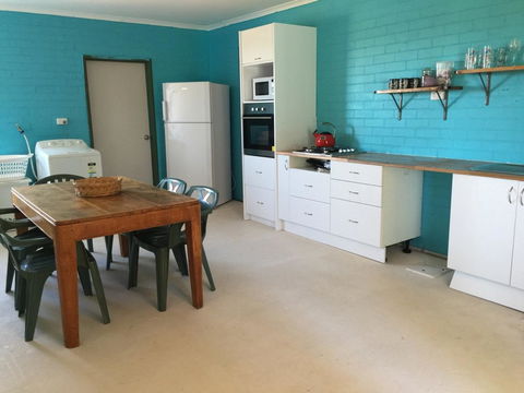 Surf Shack - Accommodation Asia 1