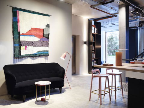 Alex Hotel - Accommodation Guide 14