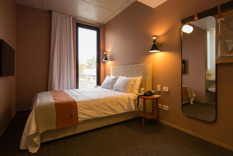 Alex Hotel - Accommodation Guide 6