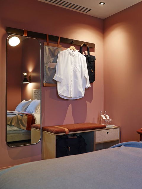 Alex Hotel - Accommodation Guide 13