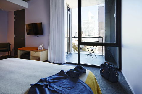 Alex Hotel - Accommodation Guide 3