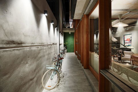 Alex Hotel - Accommodation Guide 17