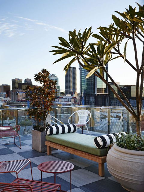 Alex Hotel - Accommodation Guide 31