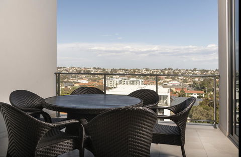 Ramada By Wyndham VetroBlu Scarborough Beach - Accommodation Asia 8