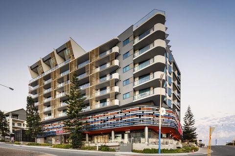 Ramada By Wyndham VetroBlu Scarborough Beach - Accommodation Asia 3