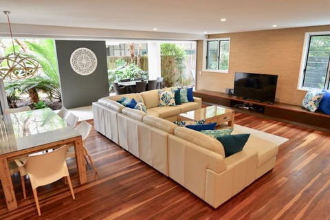 East On Byron - Accommodation Guide 20