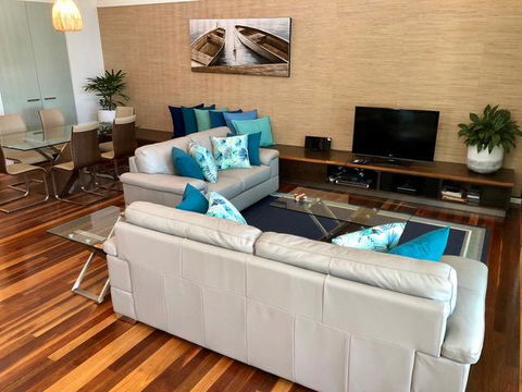 East On Byron - Accommodation Guide 38