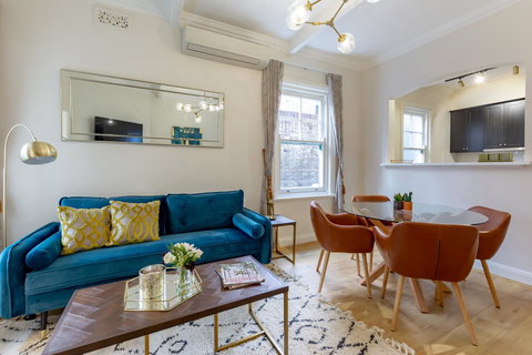 Heritage Townhouse Near Harbour Bridge - Accommodation Asia 0