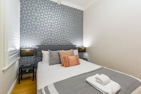 Heritage Townhouse Near Harbour Bridge - Accommodation Asia 27