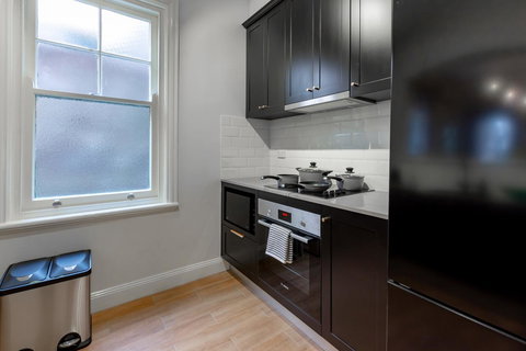 Heritage Townhouse Near Harbour Bridge - Accommodation Asia 21