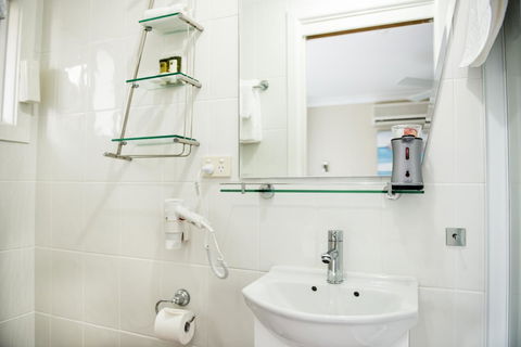 Nelson Bay Bed & Breakfast - Accommodation Asia 25