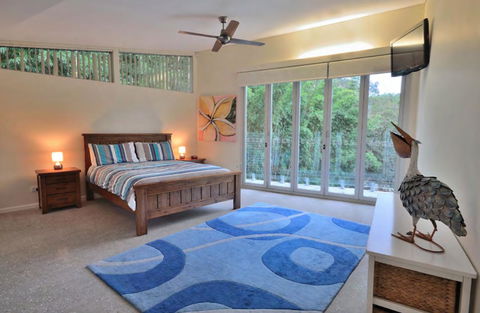 Crescent Head Spa Villa - Accommodation Asia 2