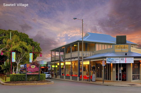 Rockpool 2 Sawtell Beach - Just Steps To Restaurants And 2 Min Stroll To Beach! - Accommodation Asia 17