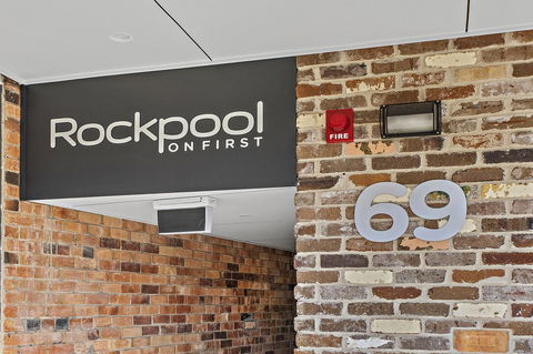 Rockpool 2 Sawtell Beach - Just Steps To Restaurants And 2 Min Stroll To Beach! - Accommodation Asia 13