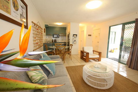 Cossies By The Sea - Accommodation Asia 4