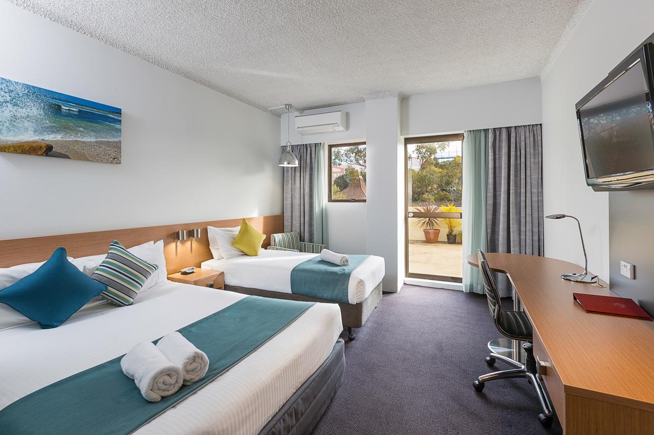  Accommodation Asia