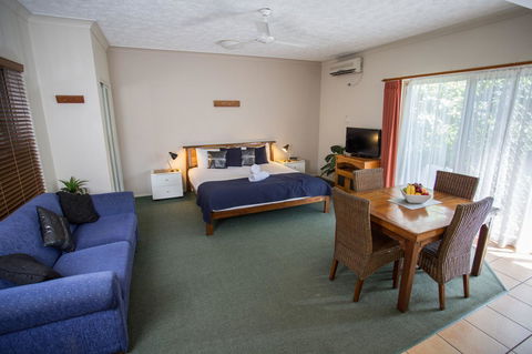 Byron Central Apartments - Accommodation Guide 30