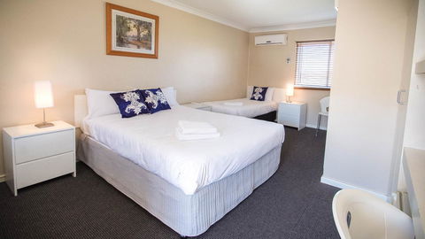 Almond Inn - Accommodation Asia 4