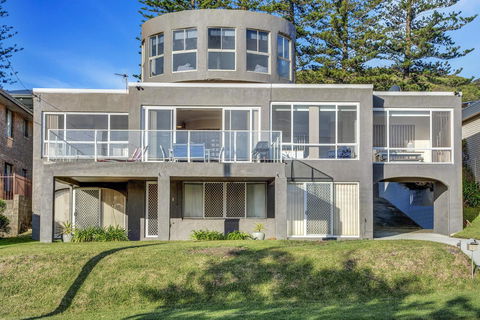 The Rotunda, Gerroa - Accommodation Asia 28