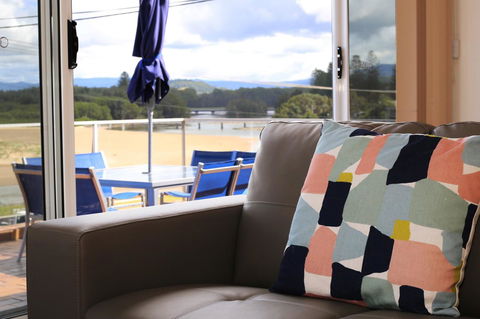 The Rotunda, Gerroa - Accommodation Asia 8