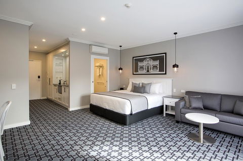CH Boutique Hotel & Apartments, Ascend Hotel Collection - Accommodation Asia 0