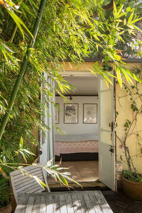 Bondi Beach House - Accommodation Asia 8