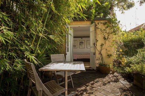 Bondi Beach House - Accommodation Asia 9