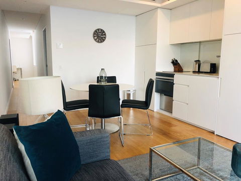Wyndel Apartments Neutral Bay - Military - Accommodation Asia 4