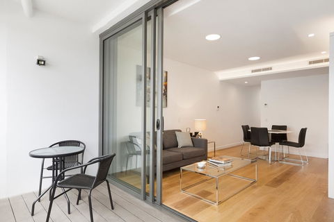Wyndel Apartments Neutral Bay - Military - Accommodation Asia 10