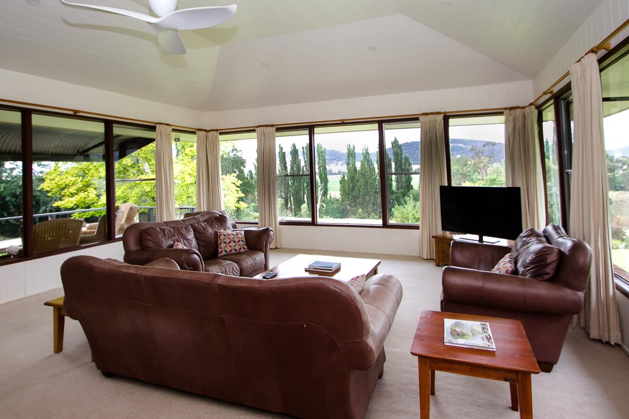 Burrundulla NSW Accommodation Asia