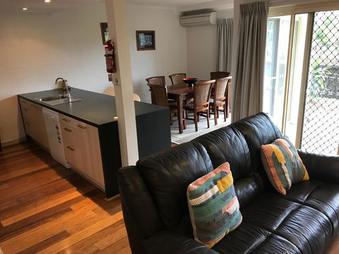 Mariner Bay Apartments - Accommodation Asia 9