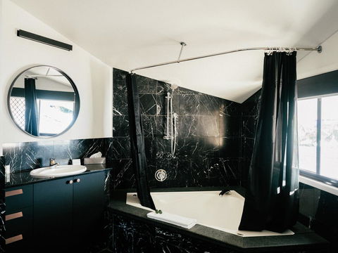 Waves Byron Bay - Accommodation Guide 22