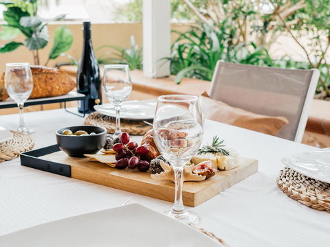 Waves Byron Bay - Accommodation Guide 20