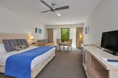 Waves Byron Bay - Accommodation Guide 26