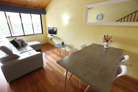 Great Escape Lofts - Accommodation Asia 24