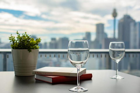 High Rise Apt In Heart Of Sydney Wt Harbour View - Accommodation Asia 3