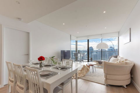 High Rise Apt In Heart Of Sydney Wt Harbour View - Accommodation Asia 9