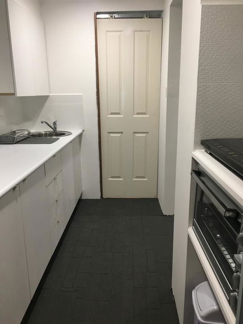 Arena Blanca Studio Apartment - Accommodation Asia 4