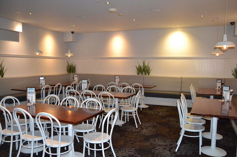 Coniston Hotel Wollongong - Accommodation Asia 22