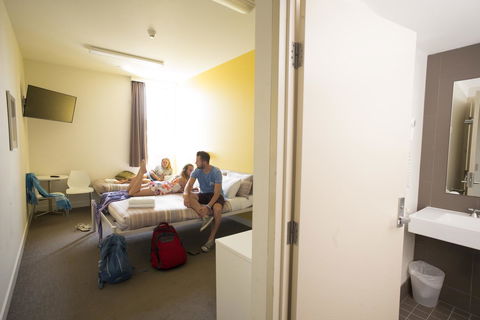 YHA Sydney Harbour - Accommodation Guide 4