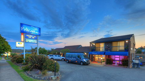 Pelican Motor Inn - Accommodation Guide 24