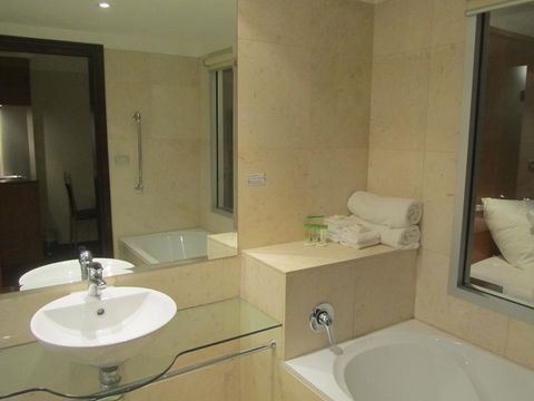 Best Western Plus Goulburn - Accommodation China 32