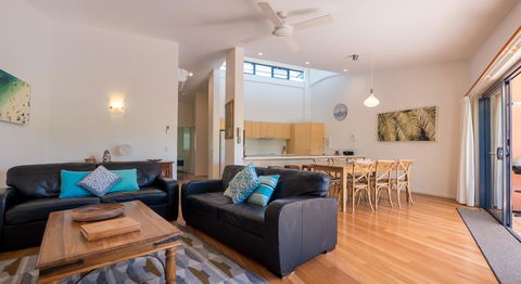 Byron Quarter Apartments - Accommodation Guide 26