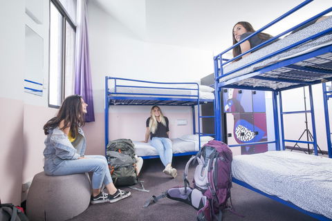 YHA Sydney Central - Accommodation Guide 40