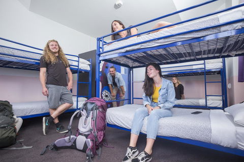 YHA Sydney Central - Accommodation Guide 34