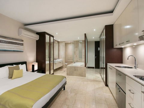 Santai 321 Beachside Studio - Accommodation Asia 4