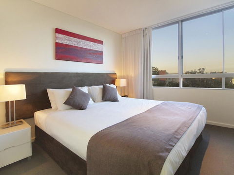 Oaks Nelson Bay Lure Suites - Accommodation Asia 13