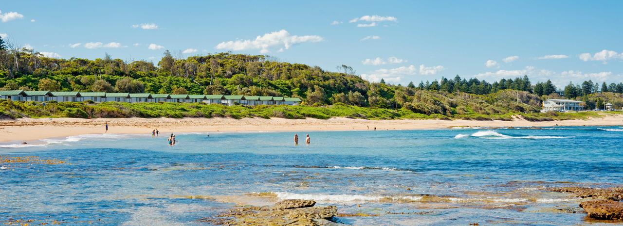 Bateau Bay NSW Accommodation China