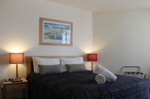 The Boathouse Resort Luxury Apartments - Accommodation Asia 4